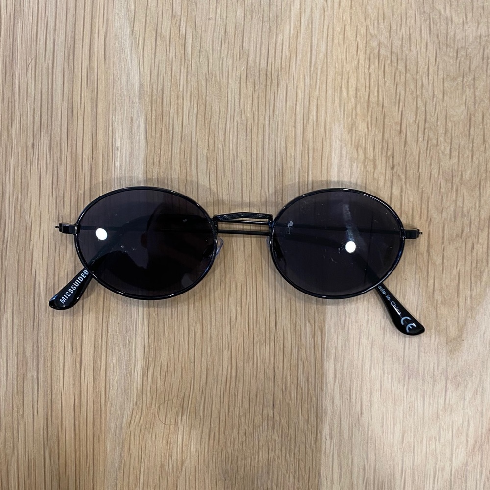 Missguided Circle Frame Sunnies